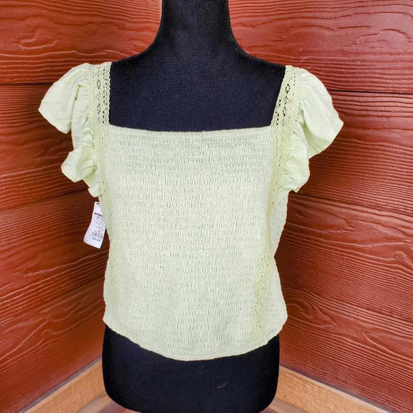 NWT SO Light Green Ruffle Strap Crop Top Juniors' XXL - Picture 1 of 13